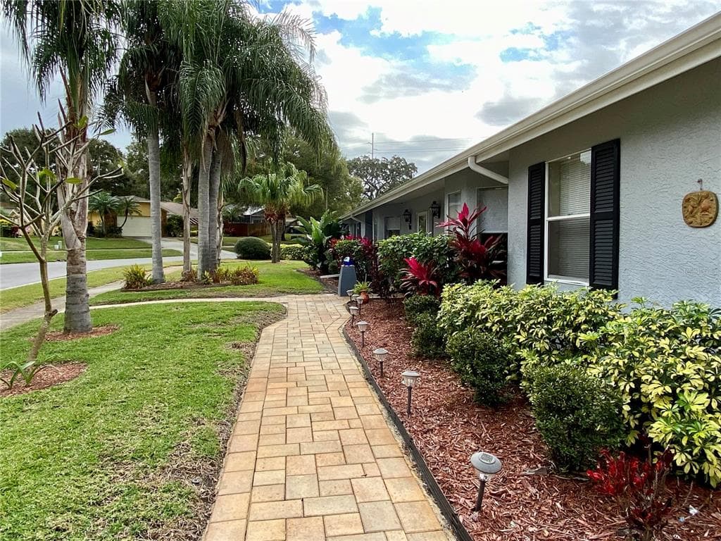 1647 WINDSOR DRIVE CLEARWATER, FL 33755