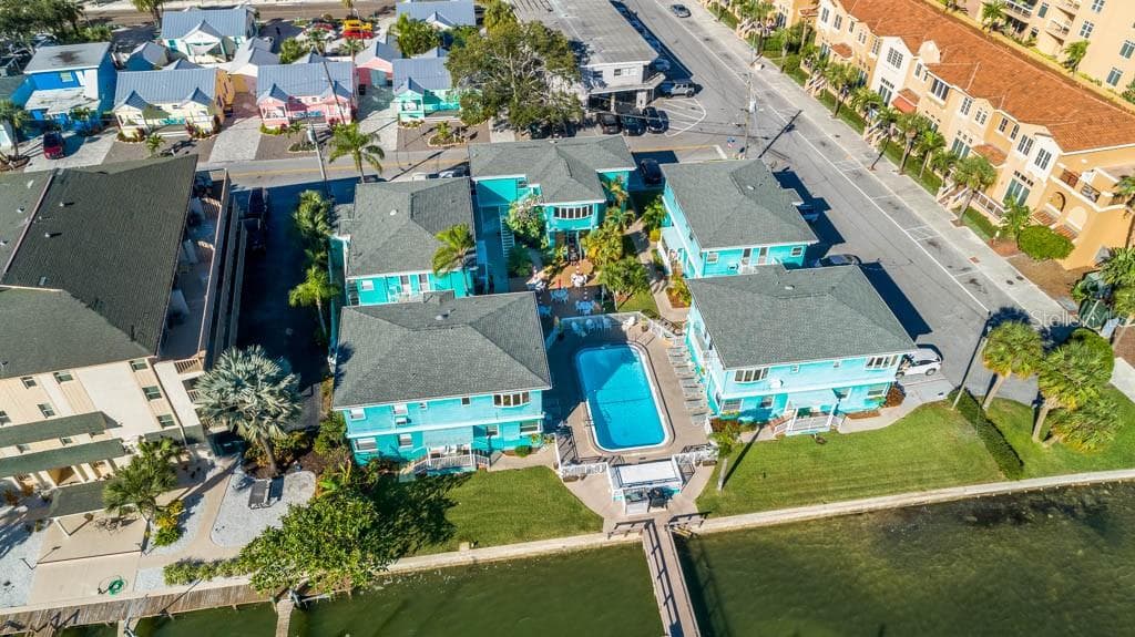 483 EAST SHORE DRIVE UNIT D-2 CLEARWATER, FL 33767