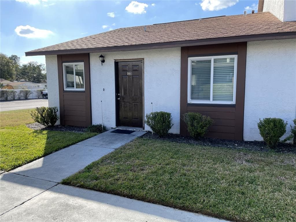 39132 COUNTY ROAD 54 UNIT 2098