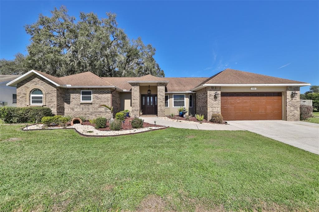 702 PINEWALK DRIVE BRANDON, FL 33510