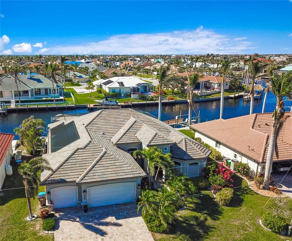 5208 SW 22ND PLACE CAPE CORAL, FL 33914