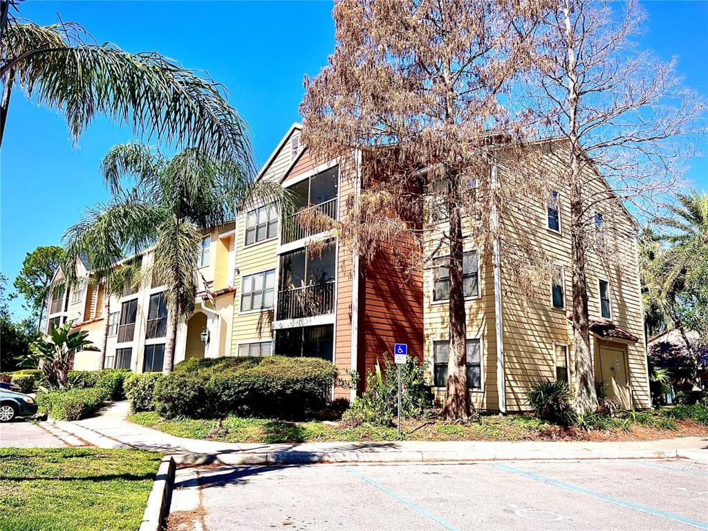 11901 N 4TH STREET N UNIT 4207 ST PETERSBURG, FL 33716