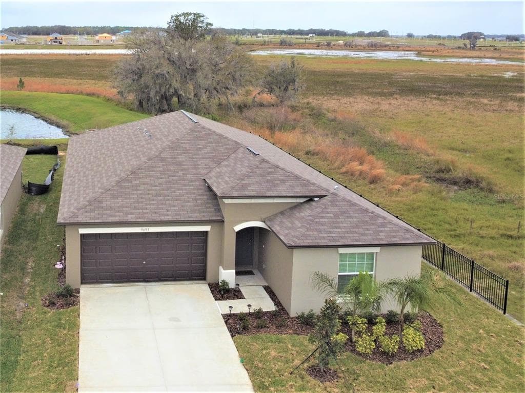 9693 BRANCHING SHIP TRACE WESLEY CHAPEL, FL 33545