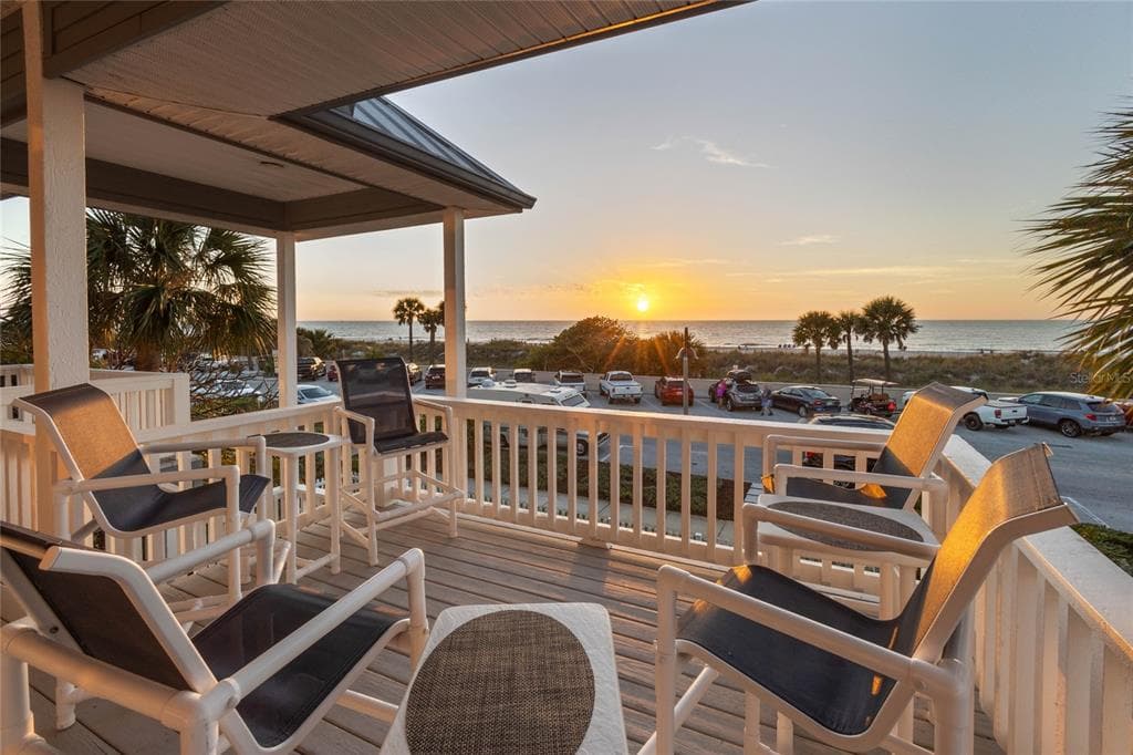 2005 GULF WAY ST PETE BEACH, FL 33706