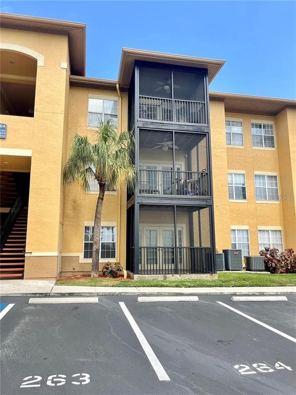 4304 BAYSIDE VILLAGE DRIVE UNIT 103 TAMPA, FL 33615