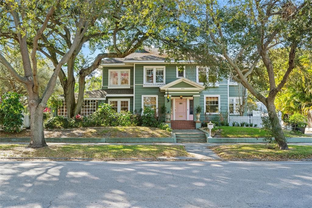 1814 1ST STREET N ST PETERSBURG, FL 33704