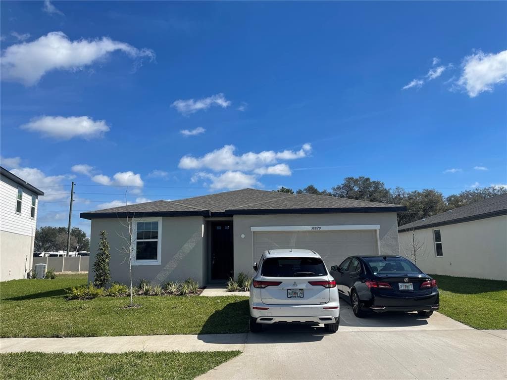 38879 HARLOW ROSE DRIVE ZEPHYRHILLS, FL 33540