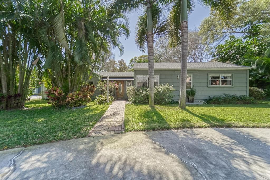 6926 DATE PALM AVENUE S ST PETERSBURG, FL 33707