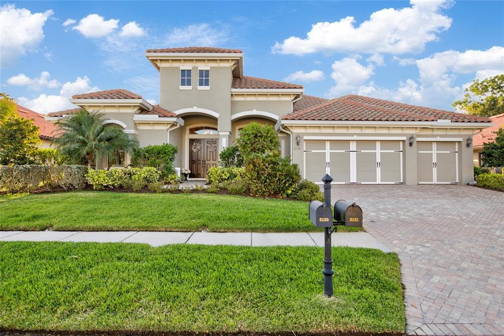 2130 SCARLET OAKS STREET CLEARWATER, FL 33759