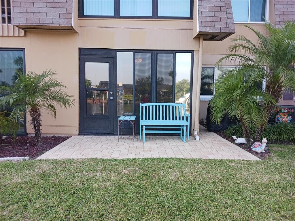 1008 APOLLO BEACH BOULEVARD UNIT 105 APOLLO BEACH, FL 33572