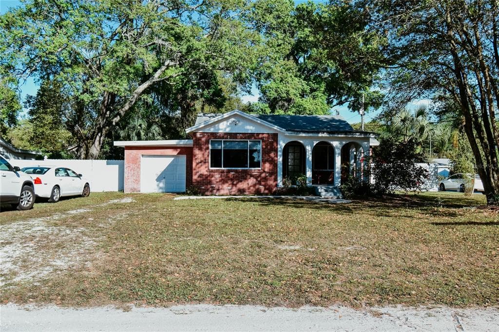 6701 N 11TH STREET TAMPA, FL 33604