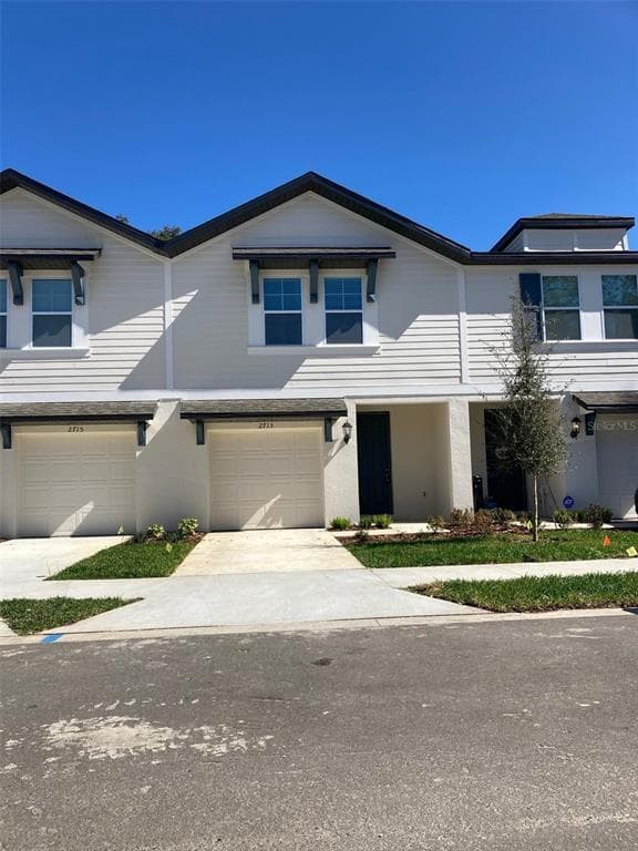 2713 SCARLET BAY PLACE