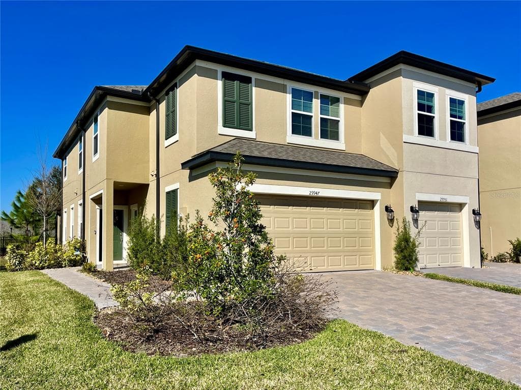 29947 SOUTHWELL LANE WESLEY CHAPEL, FL 33543