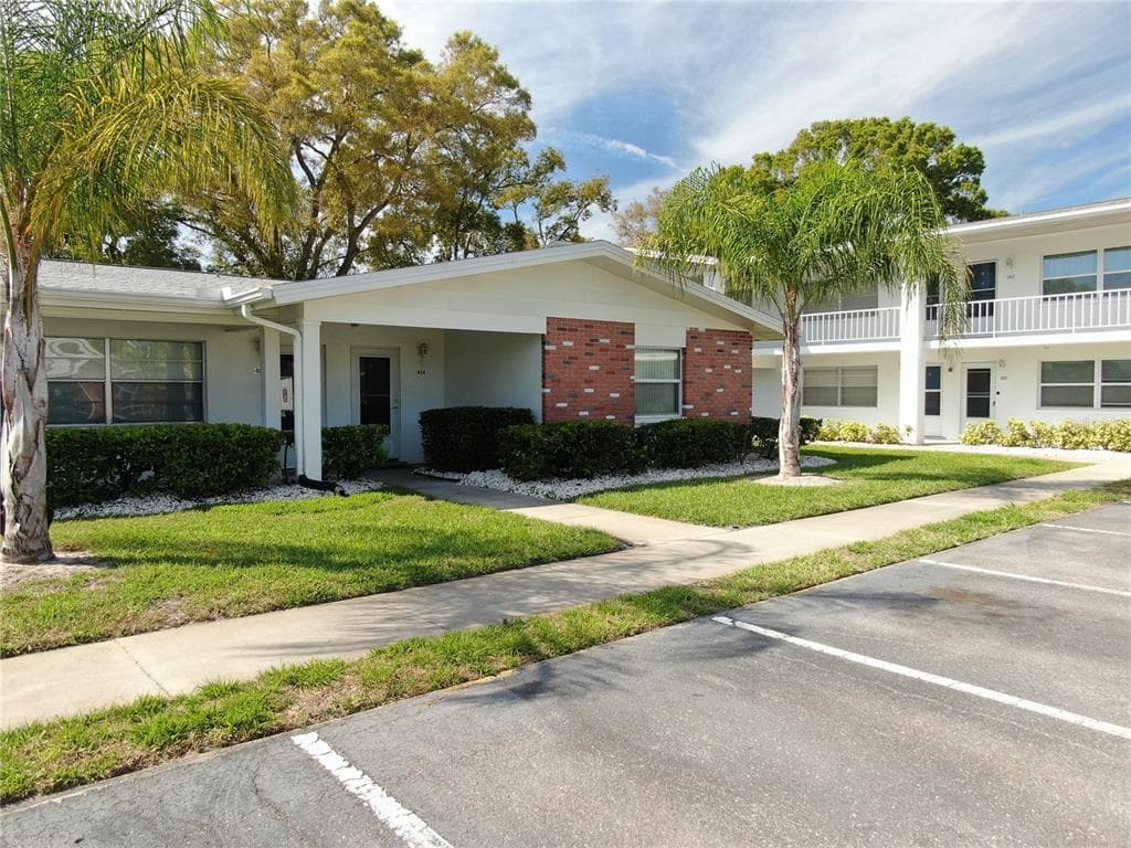 404 BRANDY WINE DRIVE UNIT 404