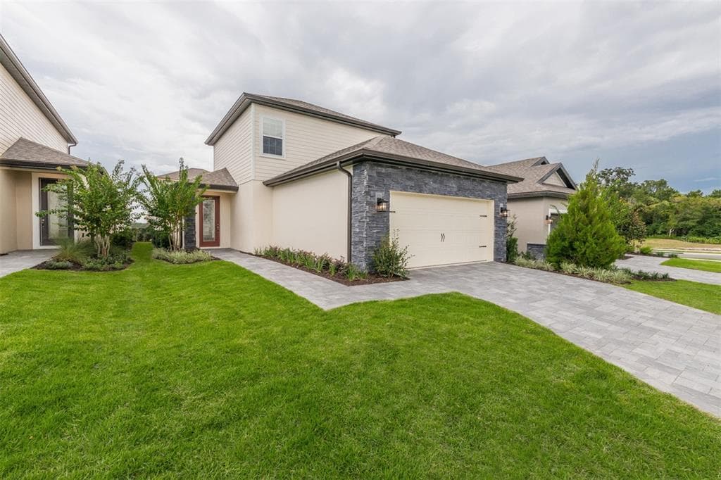 1330 GREENFIELD LOOP KISSIMMEE, FL 34747