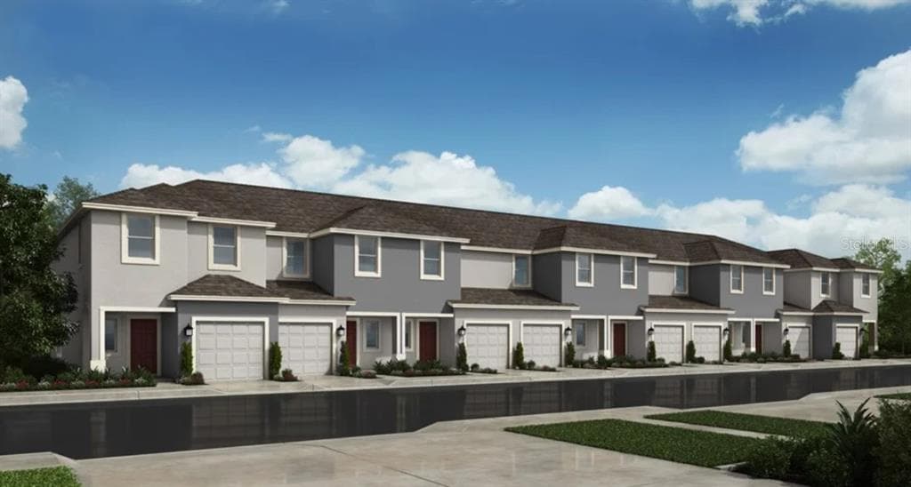 4351 ARLINGTON AVENUE SAINT CLOUD, FL 34769