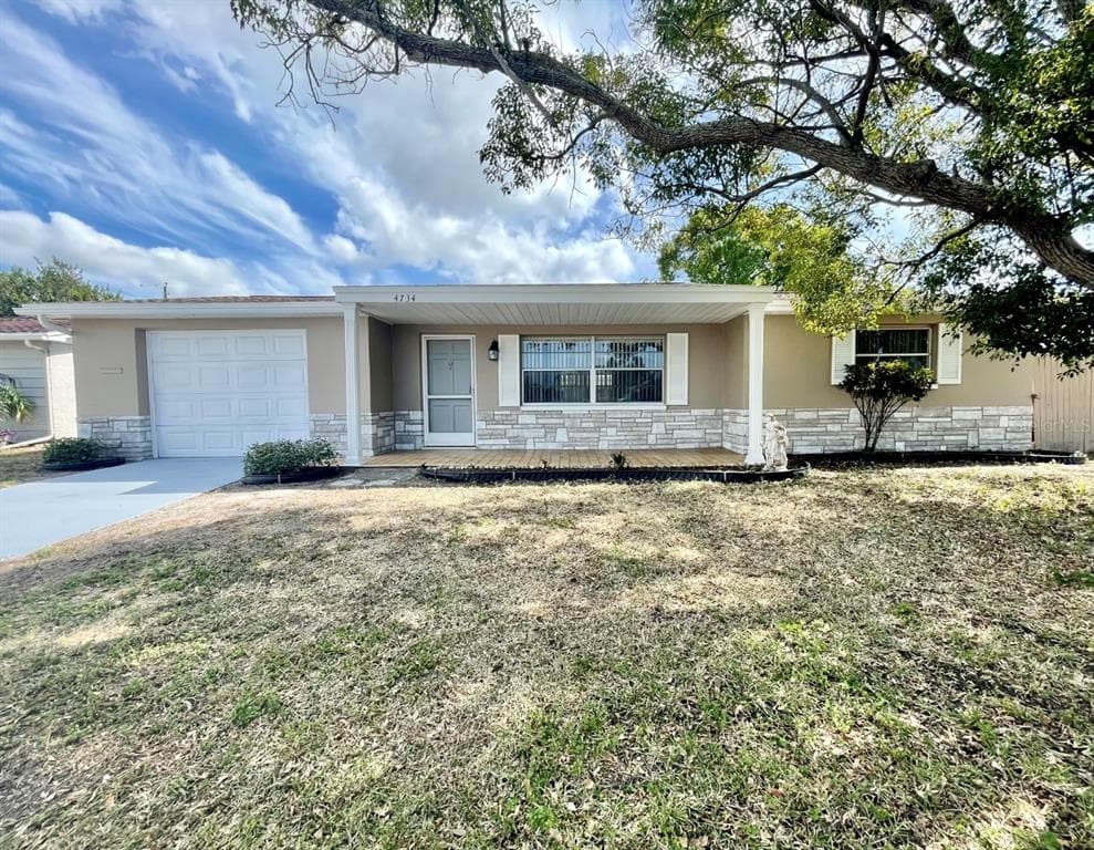 4734 BRENTON DRIVE HOLIDAY, FL 34690