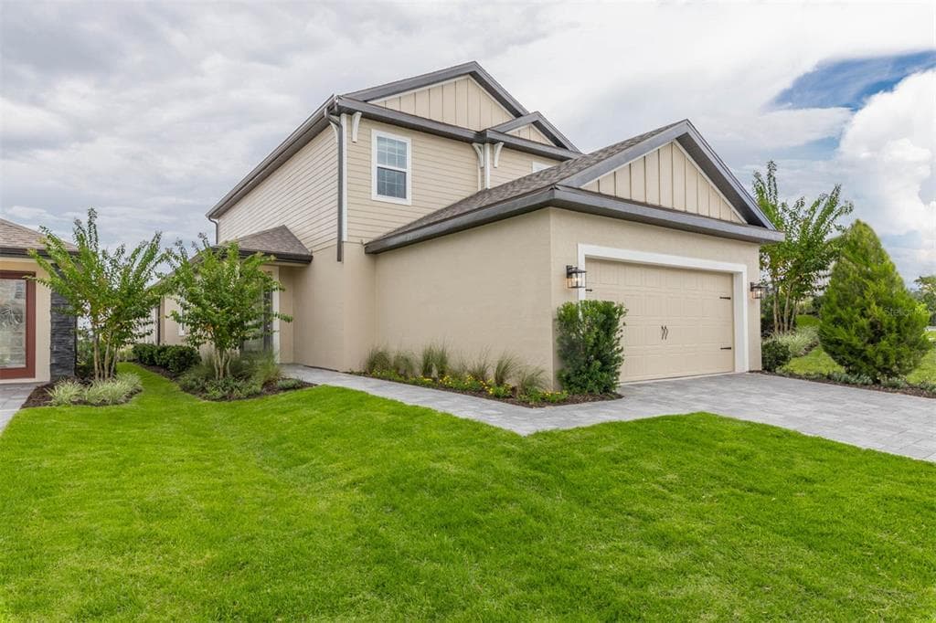 1338 GREENFIELD LOOP KISSIMMEE, FL 34747