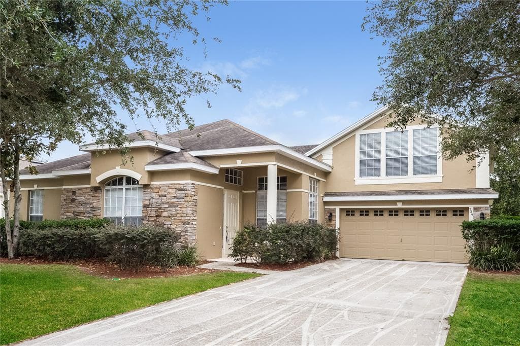 726 REGINA CIRCLE OAKLAND, FL 34787