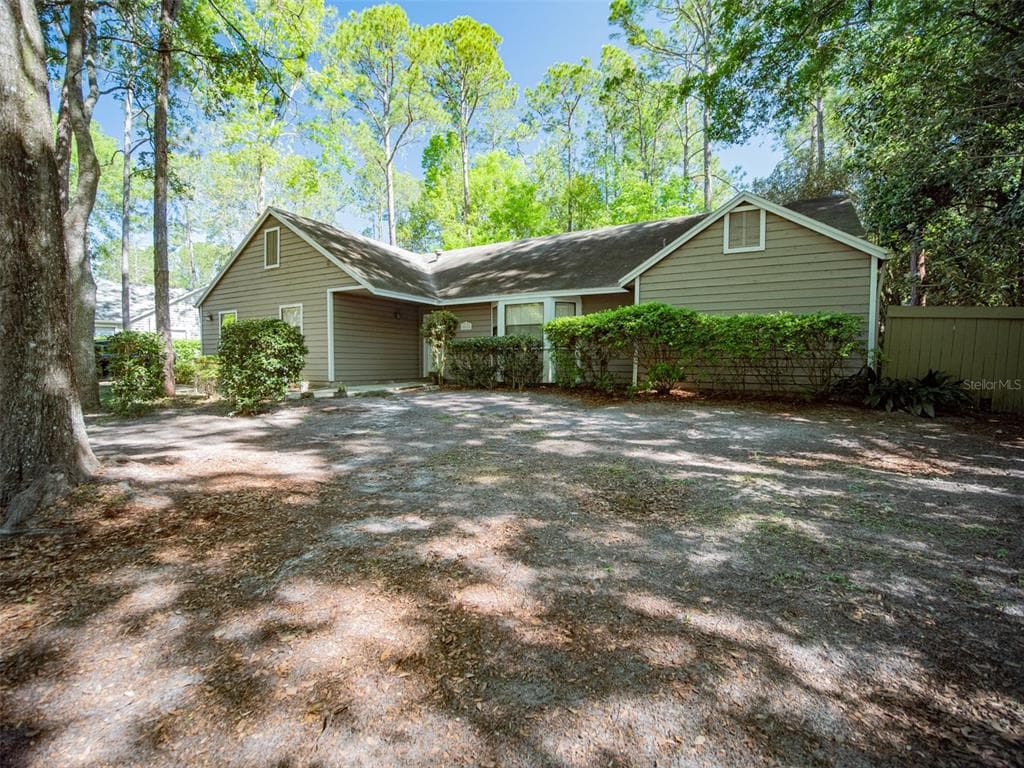 8018 SW 47TH COURT