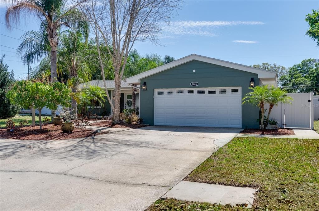 1465 SATSUMA STREET CLEARWATER, FL 33756