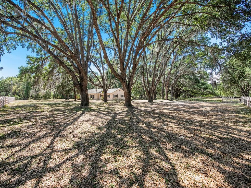 7549 BAY PINES DRIVE