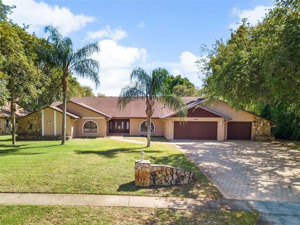 6484 LAUREL OAK DRIVE SPRING HILL, FL 34607