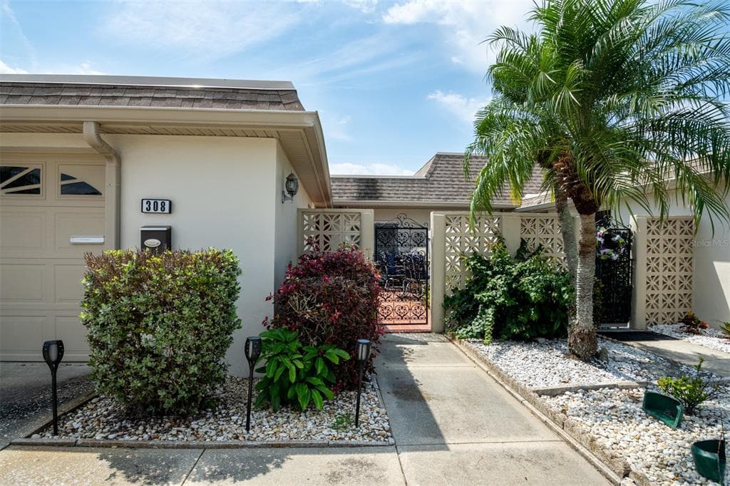 308 BOCA CIEGA POINT BOULEVARD N UNIT 1814