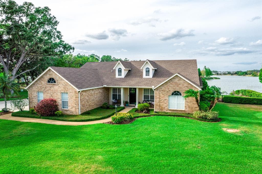 13212 WALDEN SHEFFIELD ROAD DOVER, FL 33527