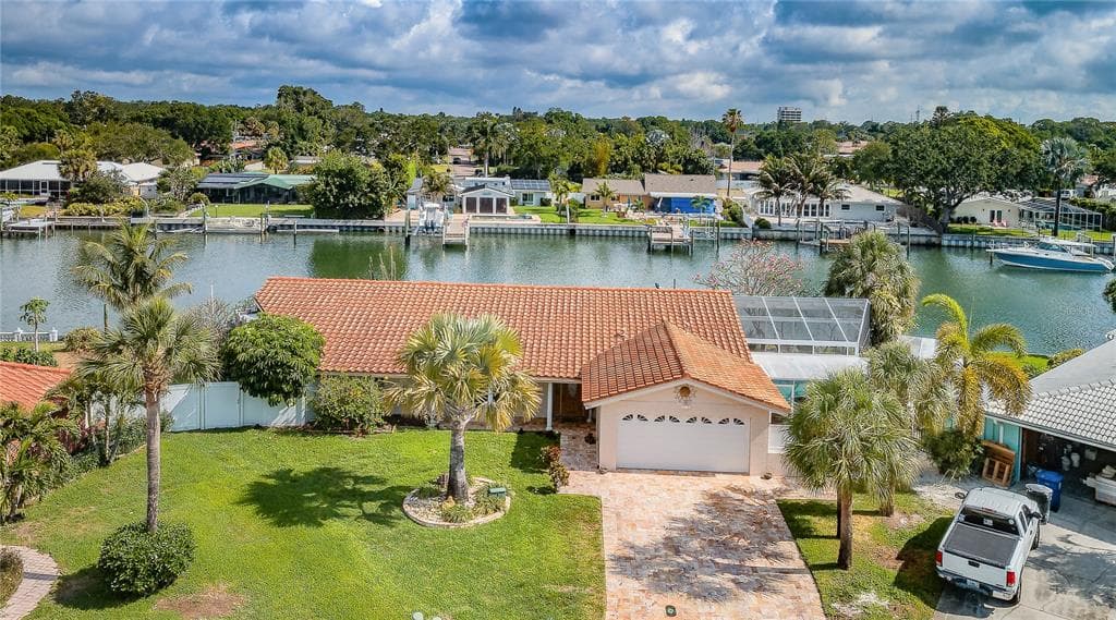 4300 39TH STREET S ST PETERSBURG, FL 33711