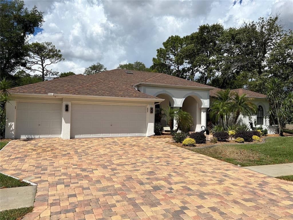 4671 SECRETARIAT RUN BROOKSVILLE, FL 34609