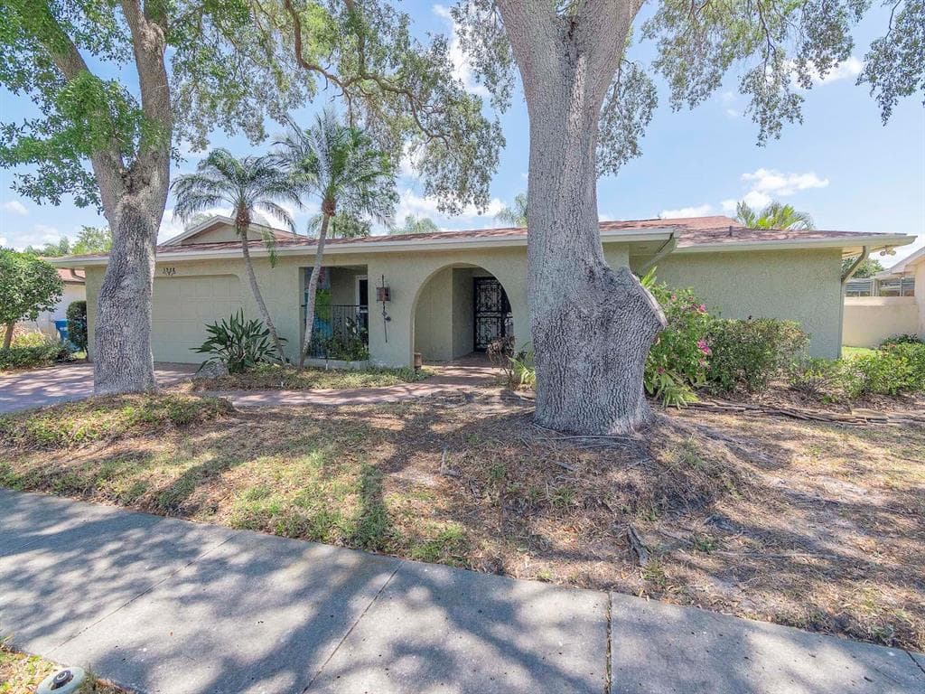 1922 SEAGULL DRIVE