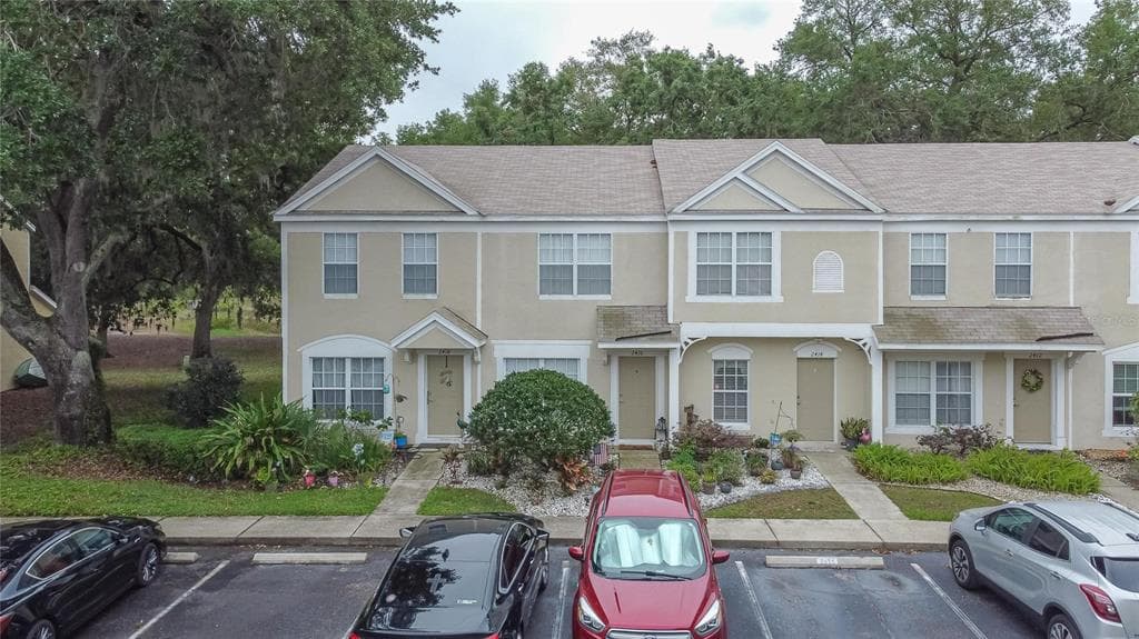 2416 LAKE WOODBERRY CIRCLE