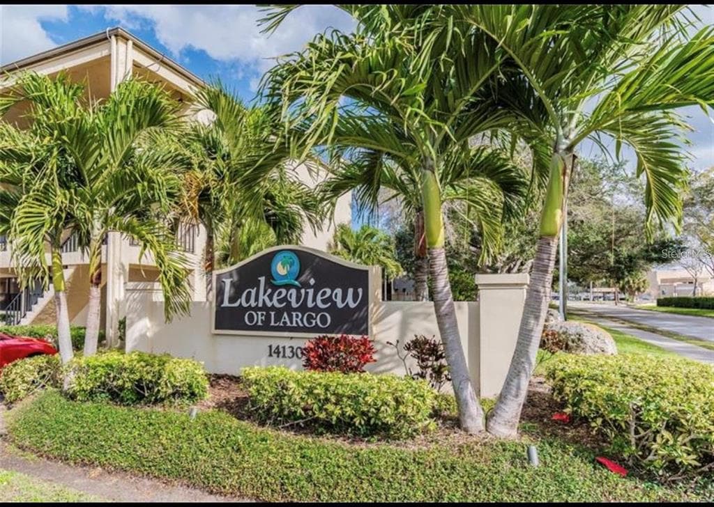 14130 ROSEMARY LANE UNIT 5205 LARGO, FL 33774