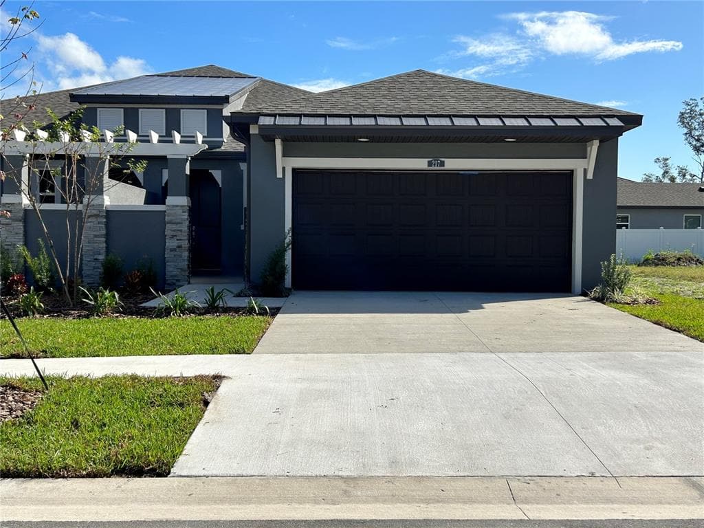 217 VILLA LUNA LANE LUTZ, FL 33549