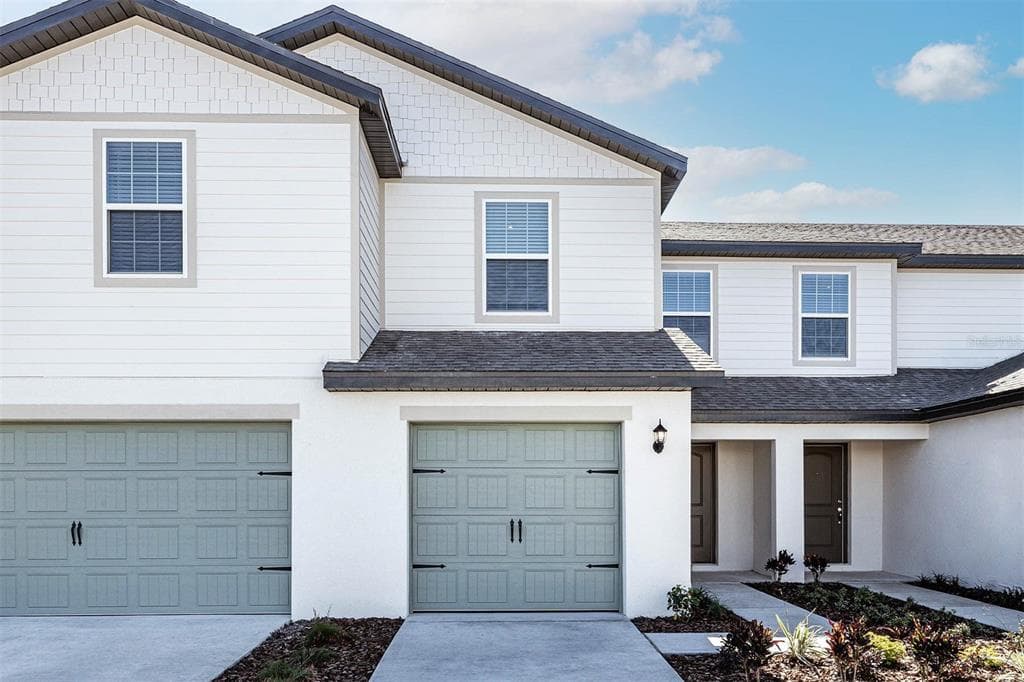 1714 WYNFORD CIRCLE TAVARES, FL 32778