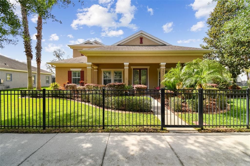 5912 FISHHAWK CROSSING BOULEVARD LITHIA, FL 33547