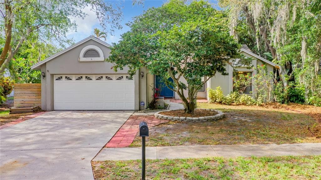 3006 LONGBROOKE WAY CLEARWATER, FL 33760
