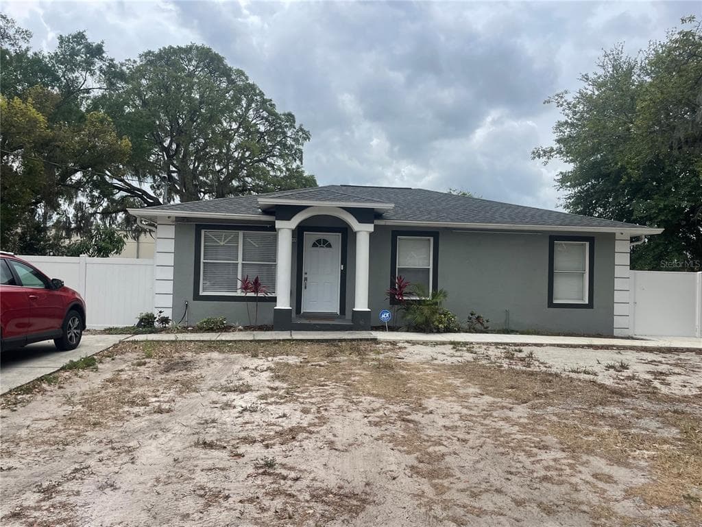 3013 E COMANCHE AVENUE TAMPA, FL 33610