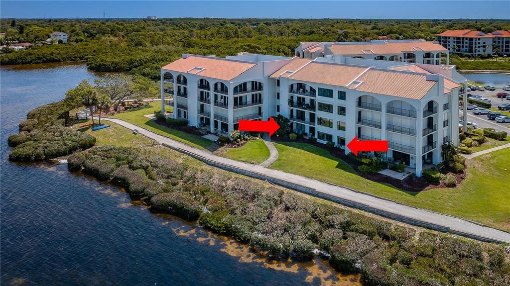 304 MARINER DRIVE TARPON SPRINGS, FL 34689