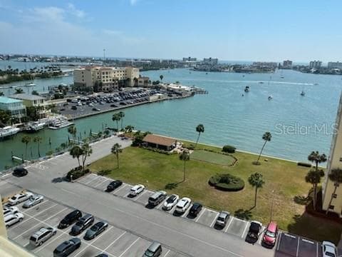 4550 COVE CIRCLE UNIT 1206 ST PETERSBURG, FL 33708