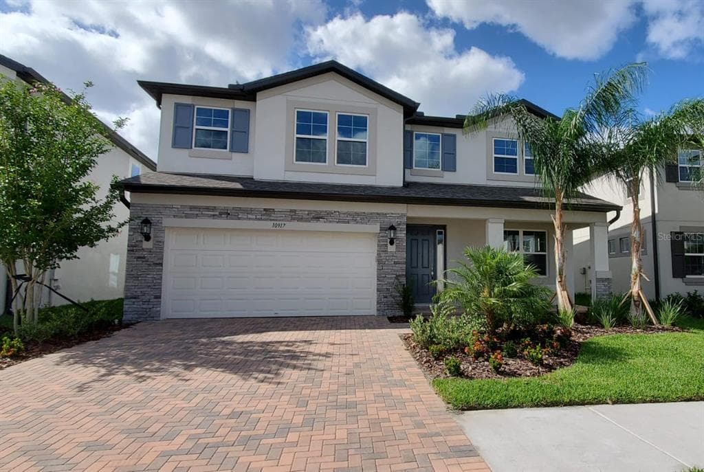 10917 SUNDRIFT DRIVE TAMPA, FL 33647