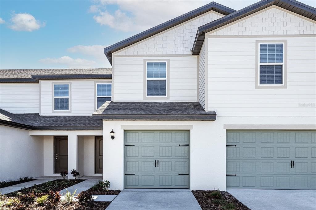 1639 WYNFORD CIRCLE TAVARES, FL 32778
