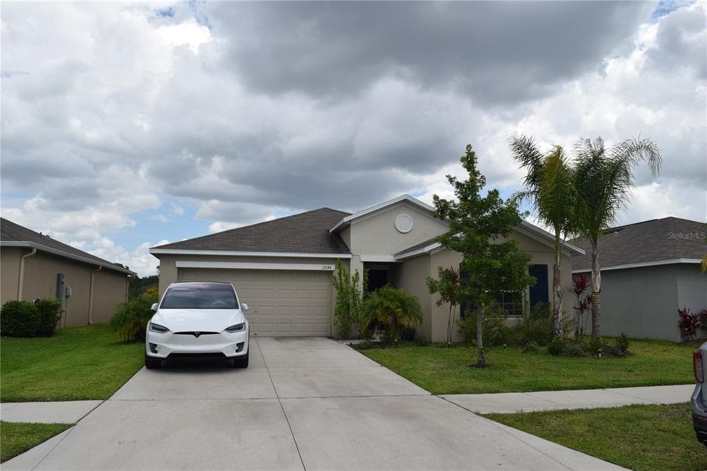 17134 WHITE MANGROVE DRIVE WIMAUMA, FL 33598