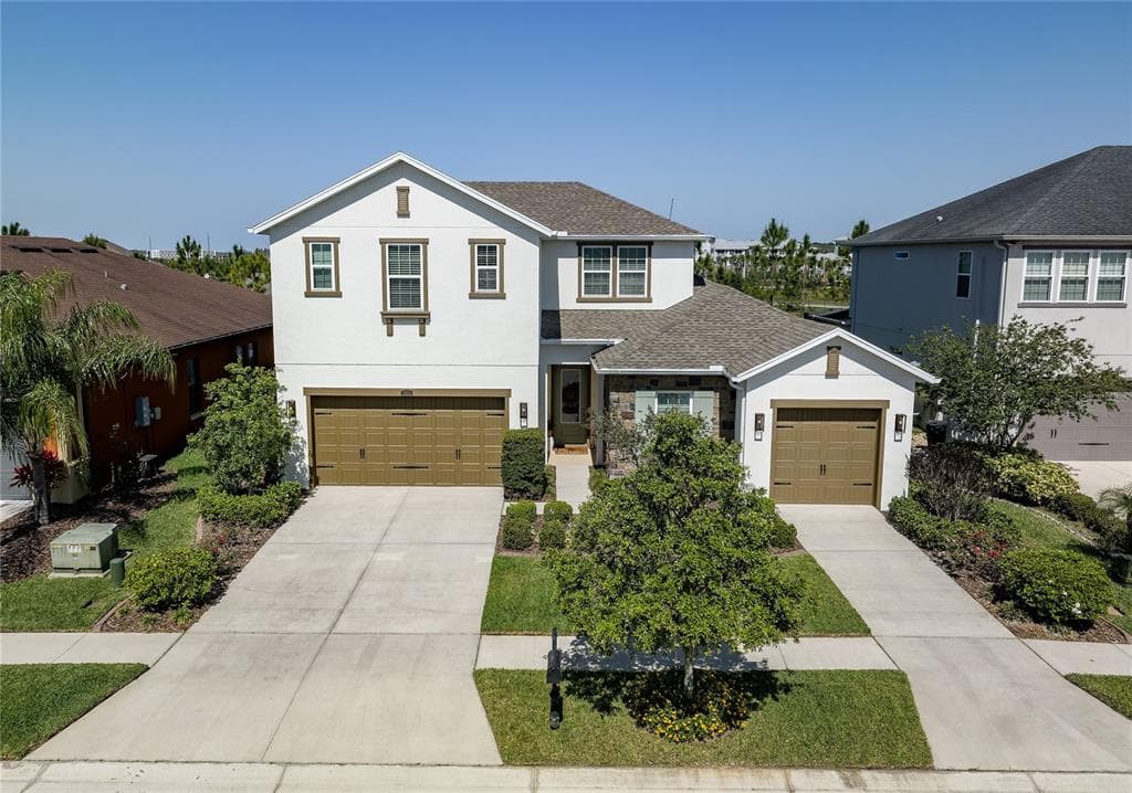 1935 HIDDEN SPRINGS DRIVE