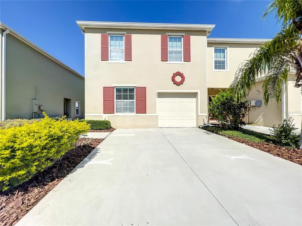 240 ARBOR LAKES DRIVE DAVENPORT, FL 33896