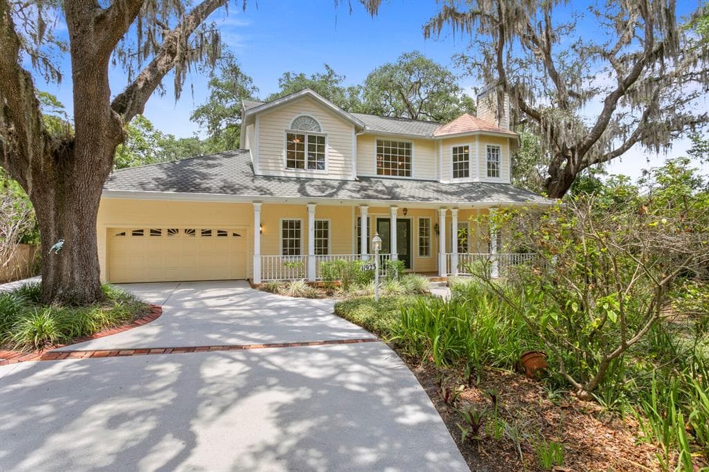 11923 RIVERHILLS DRIVE