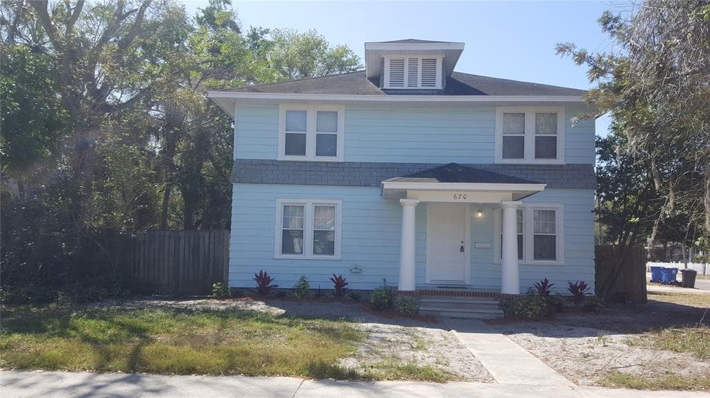 670 38TH AVENUE S ST PETERSBURG, FL 33705