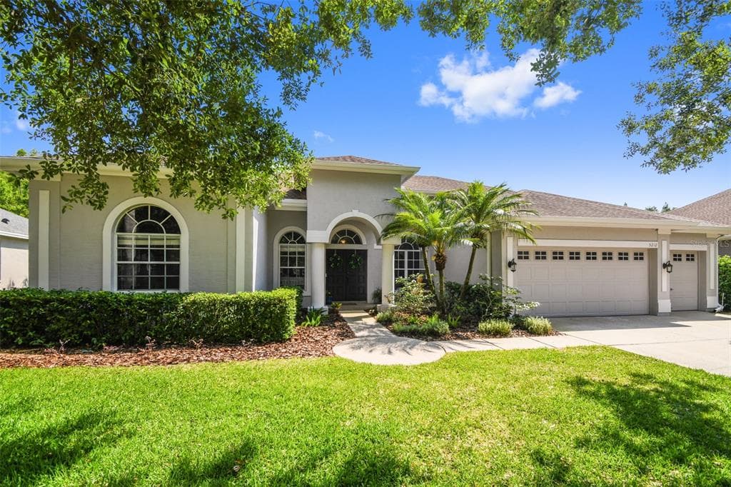 5212 REFLECTIONS BOULEVARD LUTZ, FL 33558