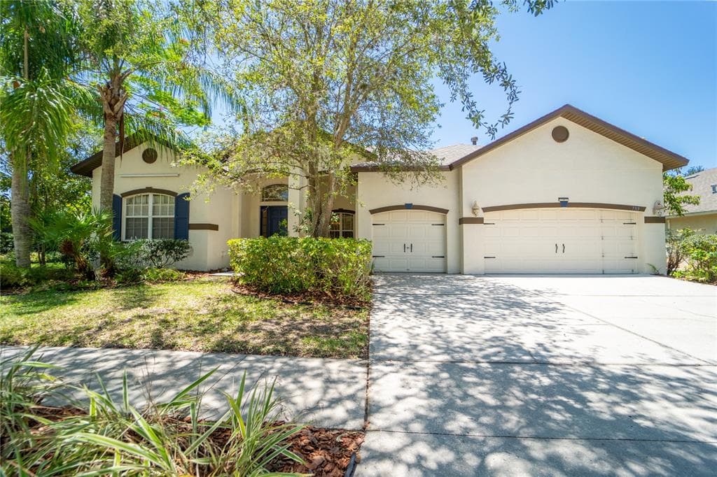 7313 CARRINGTON OAKS LANE APOLLO BEACH, FL 33572